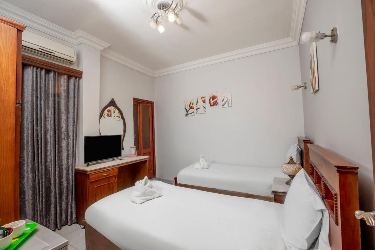 Pyramids Inn Hotel Kafret el-Gabal Esterno foto