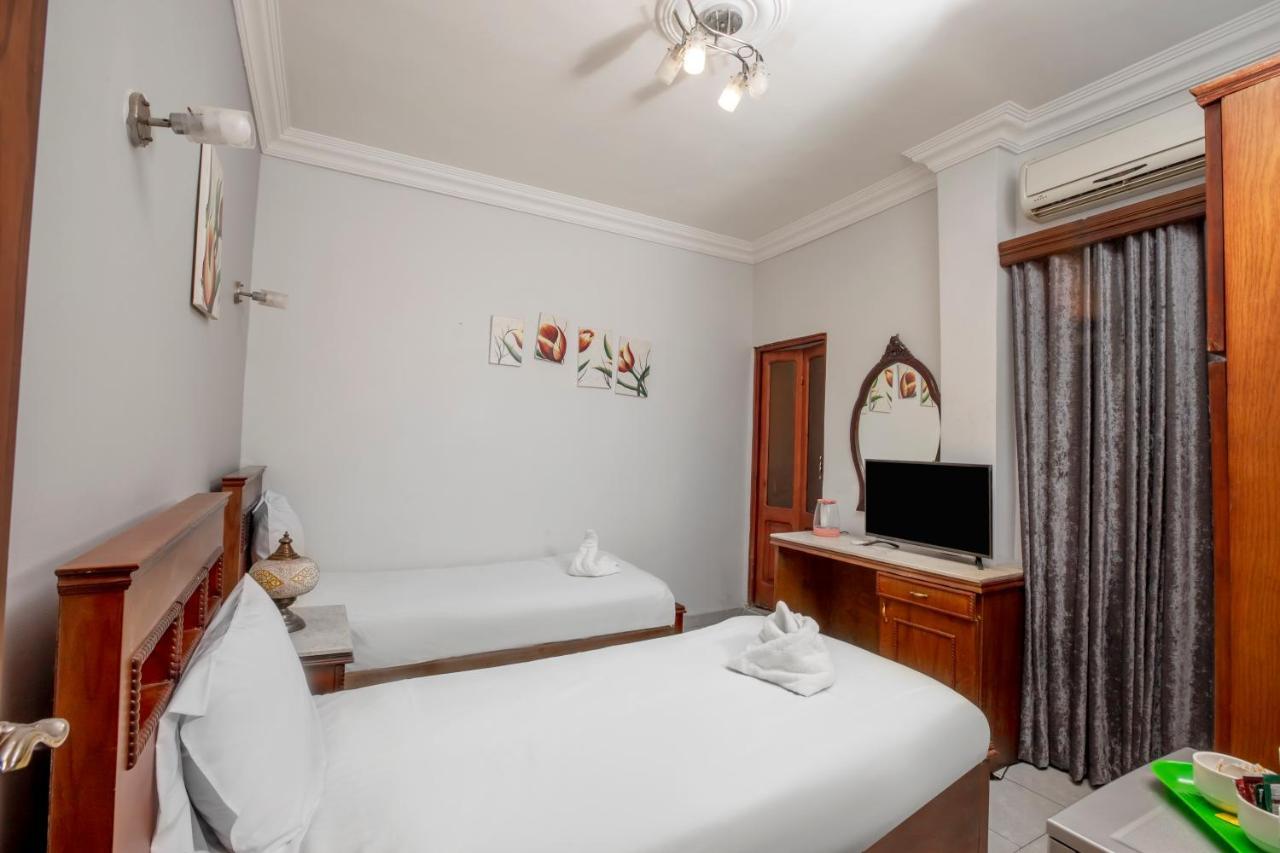 Pyramids Inn Hotel Kafret el-Gabal Esterno foto
